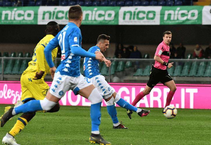 详细阅读:星空体育官网-关于赛地聚焦——法国杯今夜热度飙升;皇家马德里防线松动;态度坚定;身体对抗强度拉满的信息 星空体育官网-关于赛地聚焦——法国杯今夜热度飙升;皇家马德里防线松动;态度坚定;身体对抗强度拉满的信息